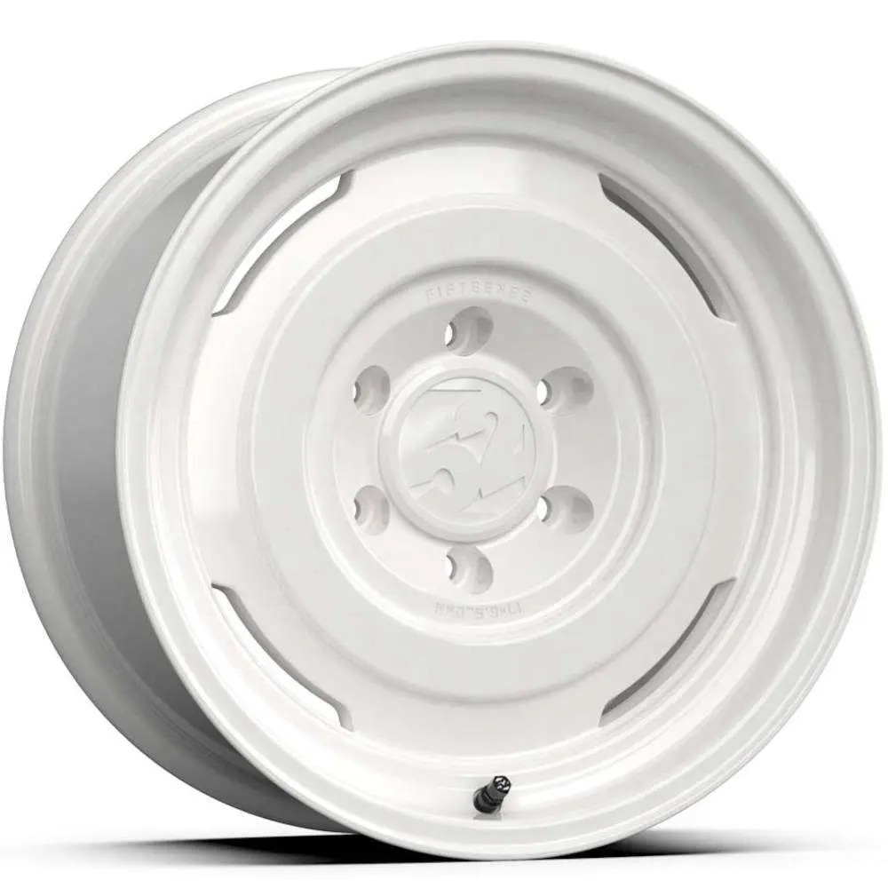 fifteen52 Analog HD 16x7.5 6x139.7 0mm ET 106.2 Center Bore Classic White Wheel - AHDCW-67569-00