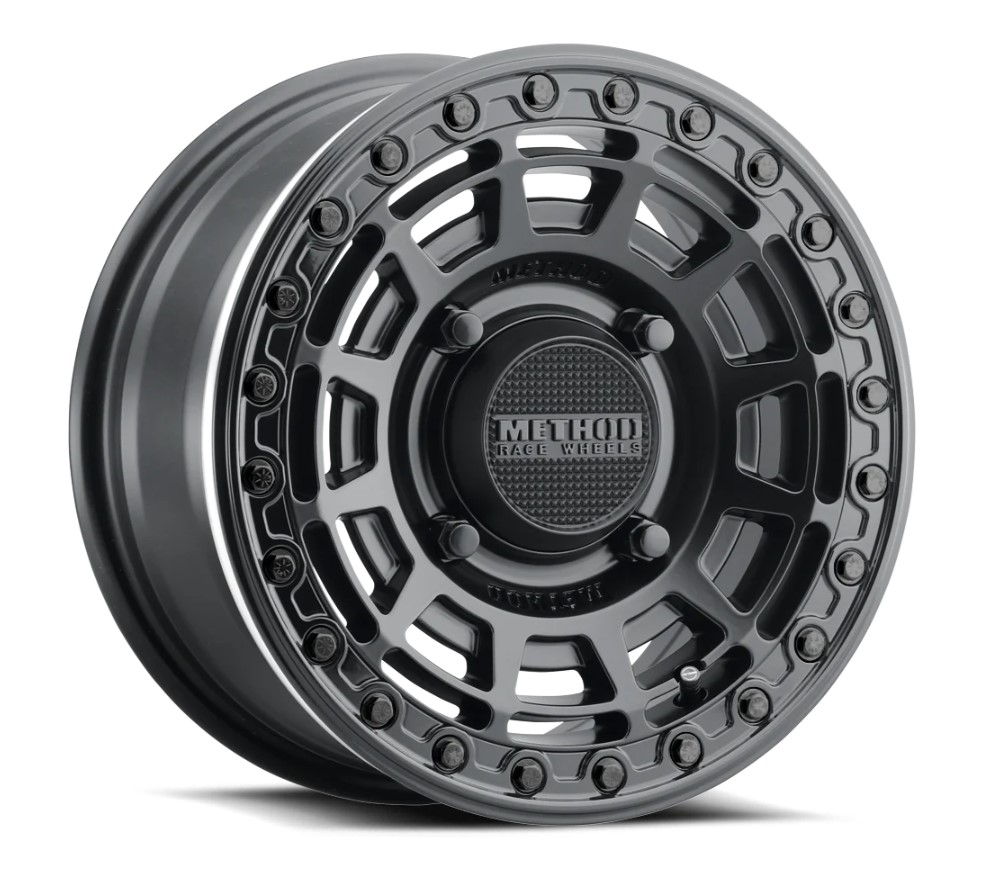 Method MR415 Beadlock 15x7 / 5+2/38mm Offset / 5x4.5 / 76mm CB Matte Black Wheel - Gloss Black Ring