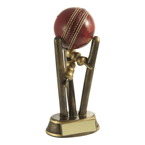 Resin cricket stumps ball holder with ball