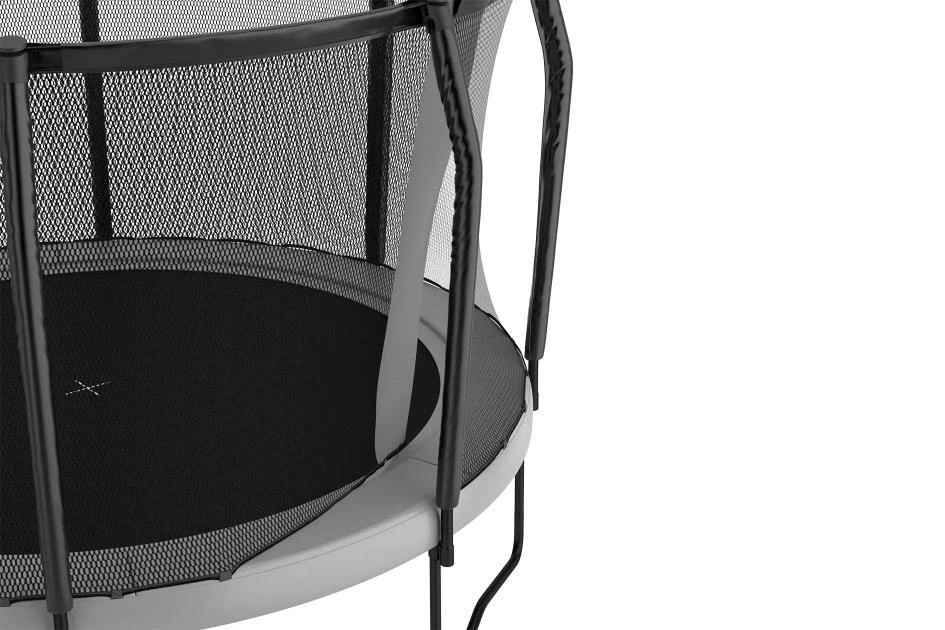 Close-up of the overlapping, zip-free entrance of the Akrobat Orbit Pro safety net