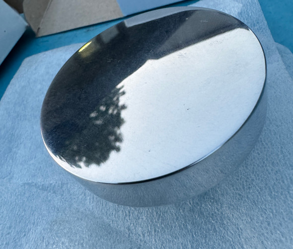 Billet Aluminum Oil Cap includes etching