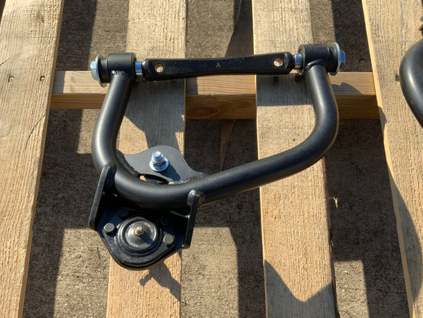 770200 - Summit Racing™ Upper Control Arm 67-69 Camaro 68-74 Nova