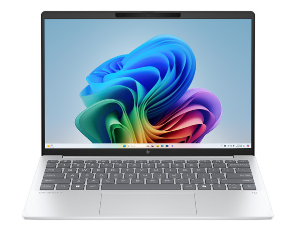 Front view of the ultra-light Natural Silver HP OmniBook 7 Aero with its 13.3-inch WQXGA micro-edge display.