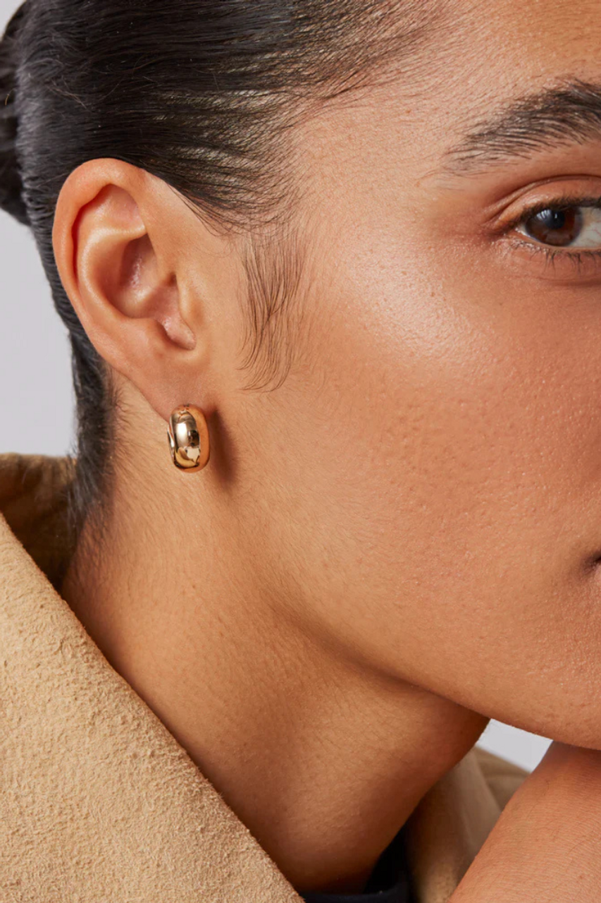 JENNY BIRD ミニ トーム フープ Jenny Bird Mini Tome Hoop Earrings at Penelope T