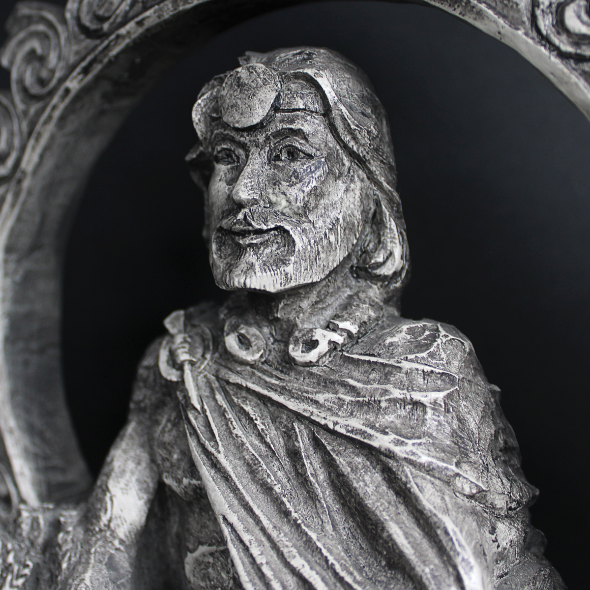 Lugh Altar Statue Offering Bowl Wiccan Druid Pagan Spiritual Supplies and Ritual Tools. Face