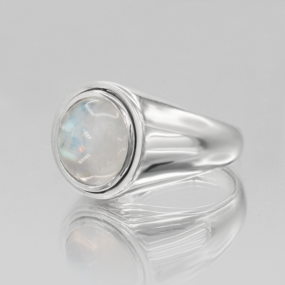 Crescent Moon Witch Ring | Wiccan Gifts | Fidget Ring | Witch & Pagan Ritual Jewelry | Luxury Gifts