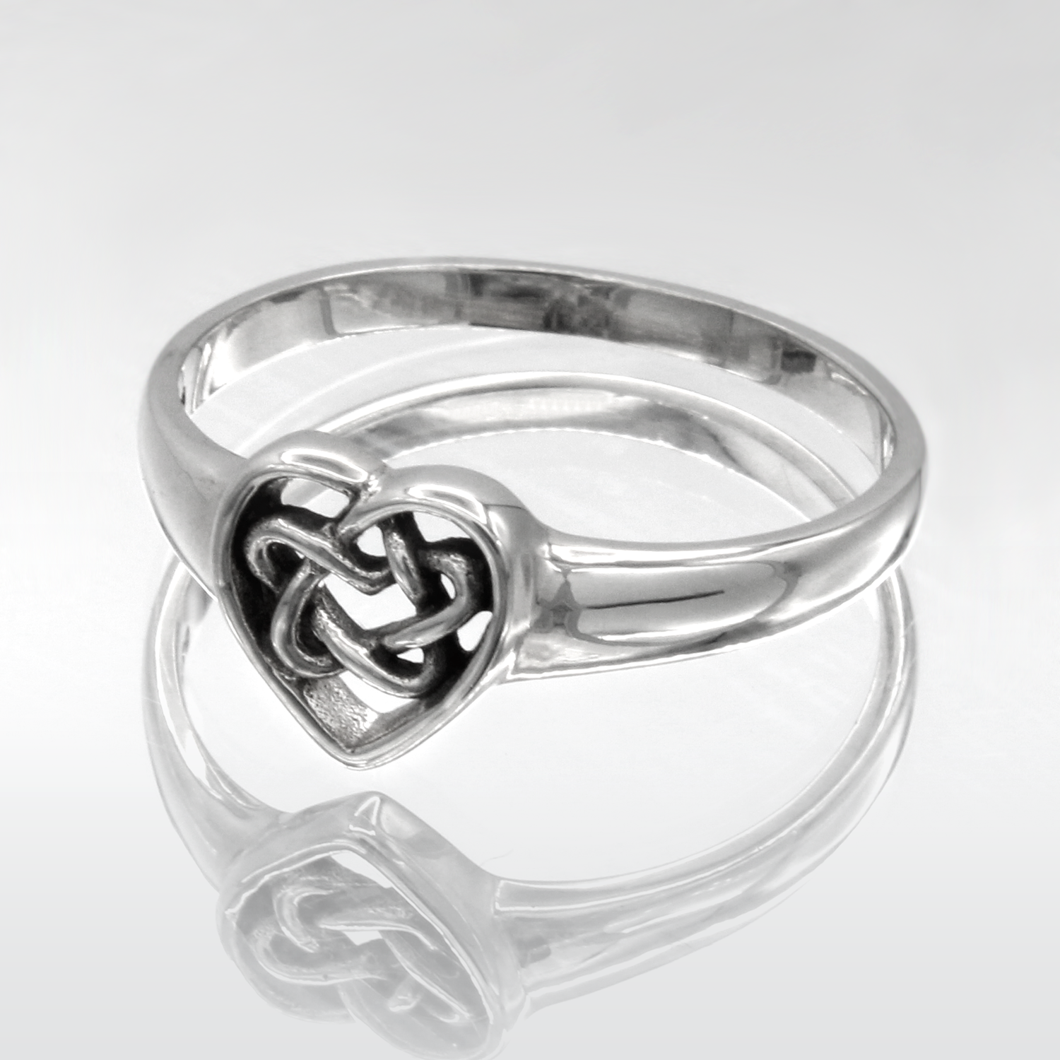 Pentagram Heart Ring | Sterling SIlver