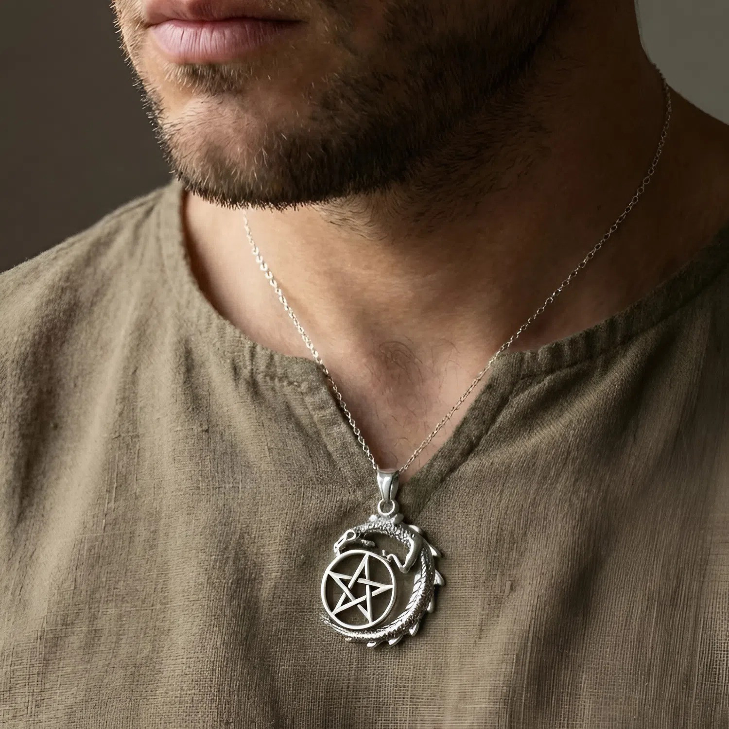 服/ファッション DD: Dragon Pentacle Pendant with RM Sterling Silver Dragon Pentacle Pentagram Pendant Rainbow Moonstone