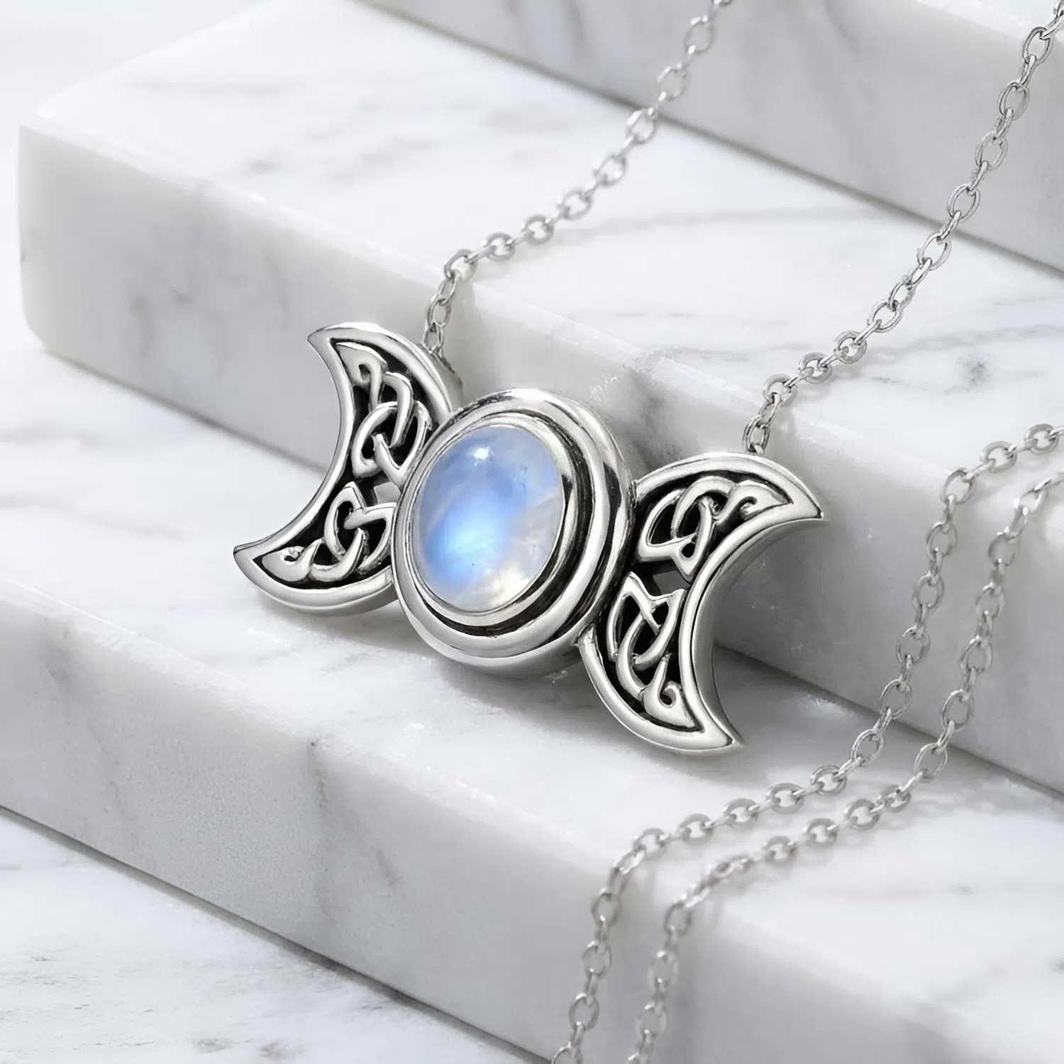 チャーム PS: Moon Goddess Pentacle with Moonstone Pagan & Wiccan Necklace | Triple Goddess | Crescent Moon Phase Jewelry