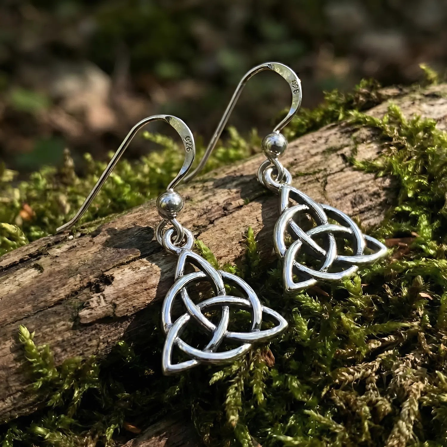 Celtic Trinity Knot Jewelry in Sterling Silver for Pagan Ritual Wear