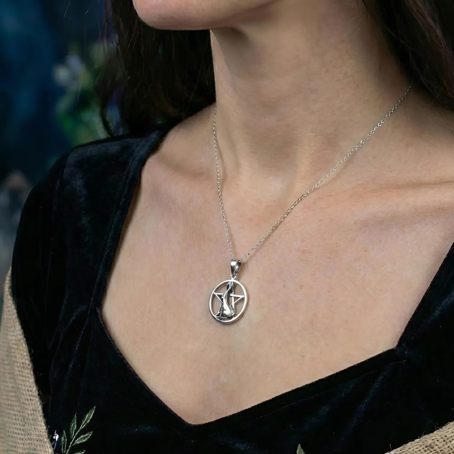 Rabbit Pentacle Jewelry Pendant Showcasing a Sitting Hare in Star