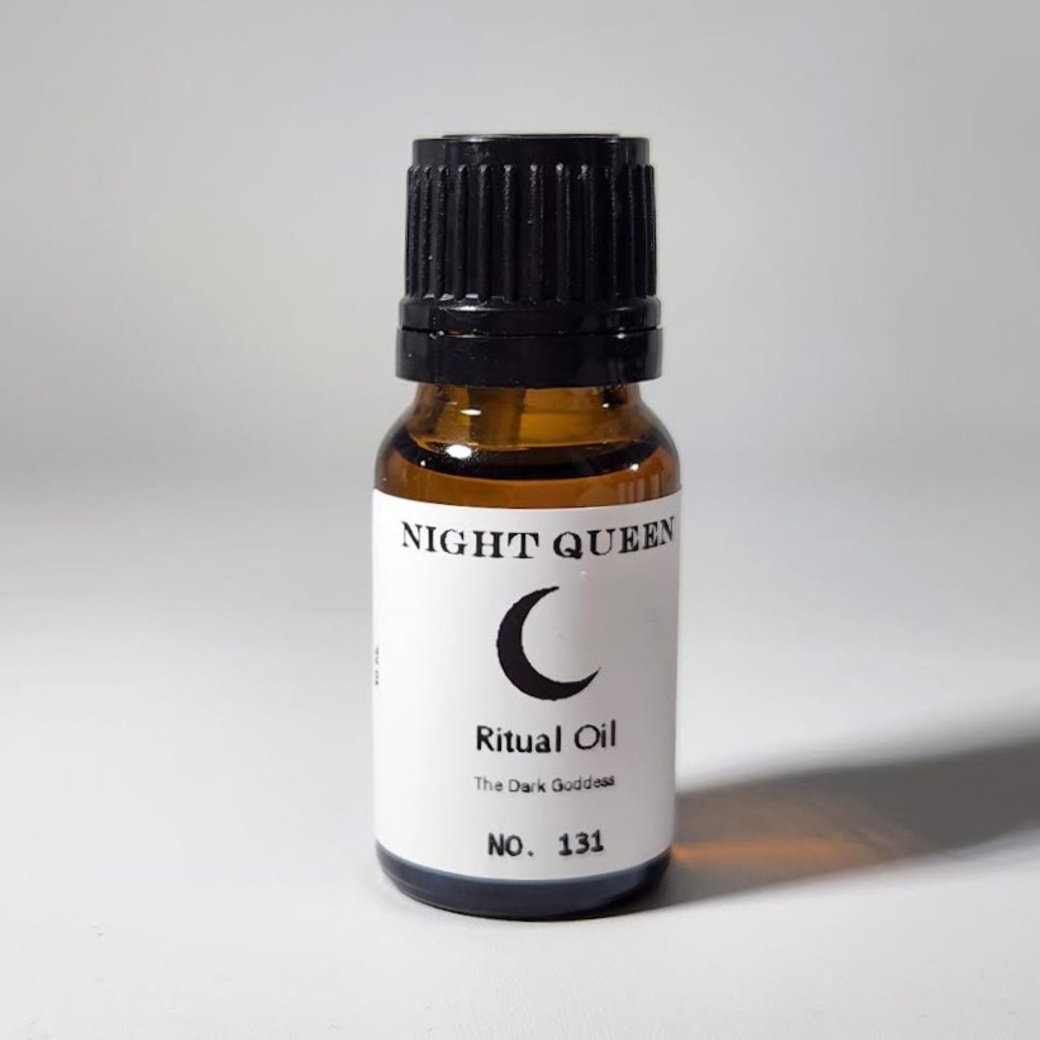 Night Queen — The Dark Goddess Ritual Oil