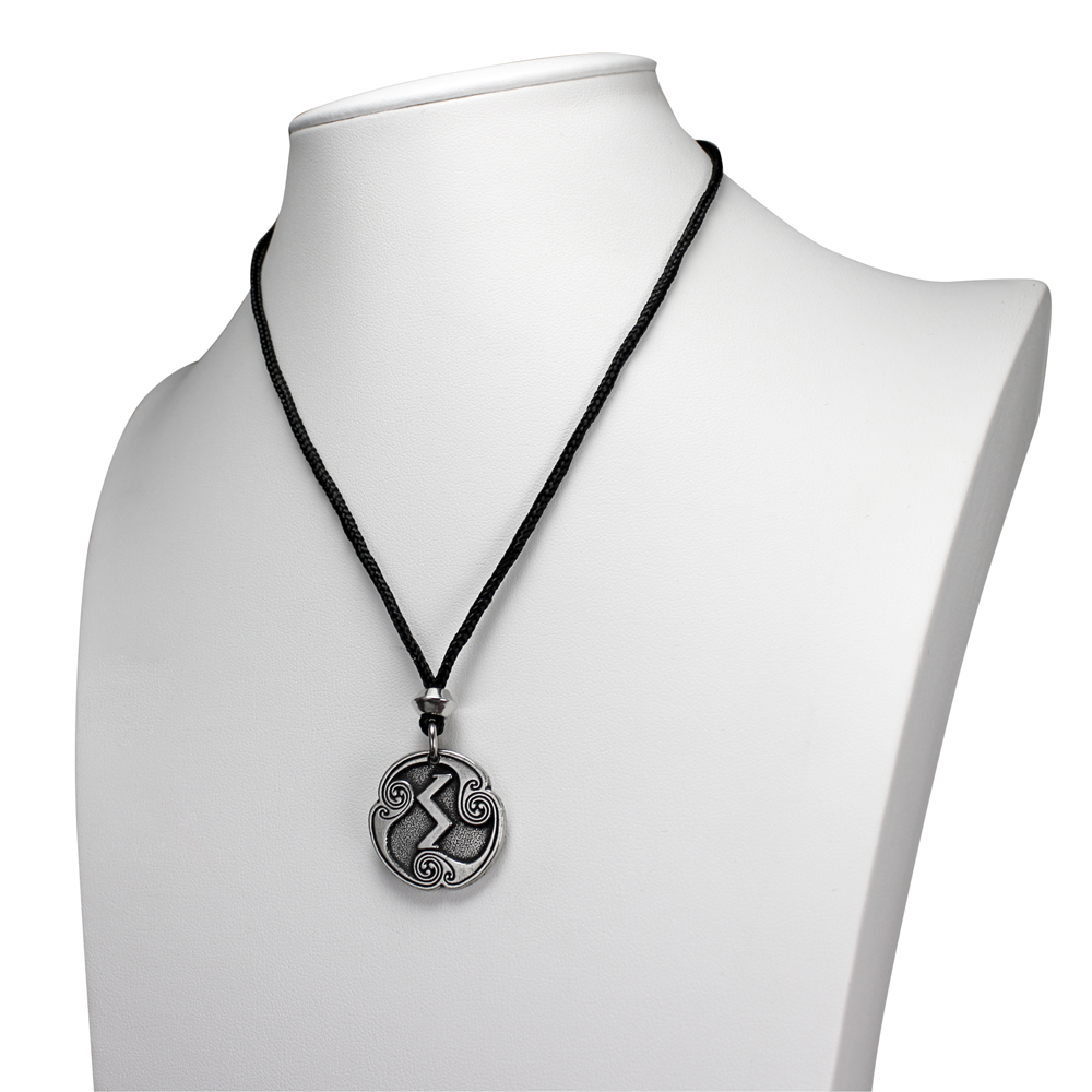 Sigel Sowilo Rune of The Sun Talisman Pendant Necklace
