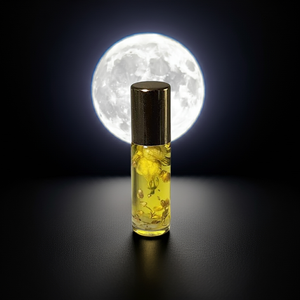 Harness the potent energy of the lunar cycle with our Full Moon Oil. This infused ritual oil is the perfect magic anointing to help enhancing your altar, supplies and ritual tools with powerful lunar magick. (5ml bottle) Harness the potent energy of the lunar cycle with our Full Moon Oil. This infused ritual oil is the perfect magic anointing to help enhancing your altar, supplies and ritual tools with powerful lunar magick. (5ml bottle)