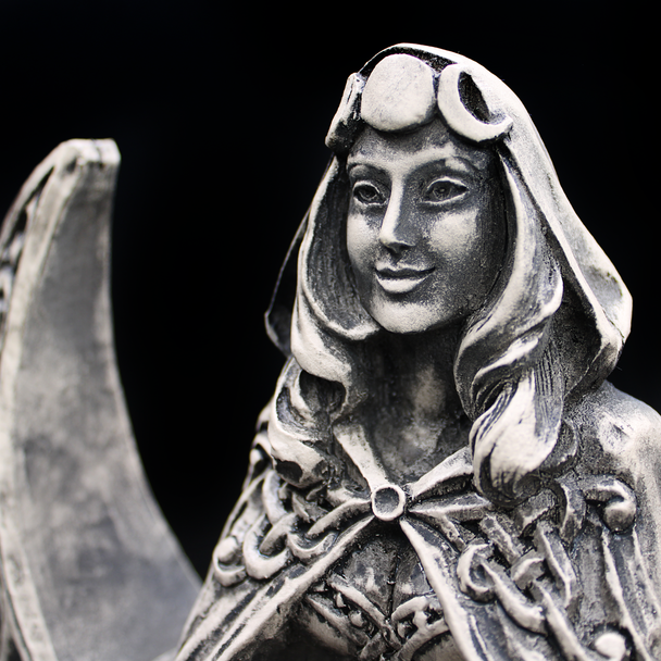 Moon Goddess Altar Statue Wiccan Spiritual Supplies and Ritual Tools (Face View) Moon Goddess Altar Statue Wiccan Spiritual Supplies and Ritual Tools (Face View)