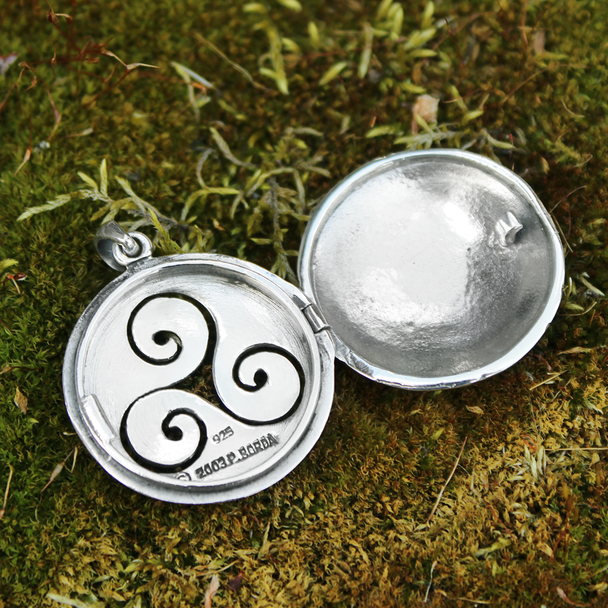 Witch & Wiccan Jewelry | Wiccan & Pagan Locket | Witchcraft Spell Amulet | Witch Necklace at the Witch shop!