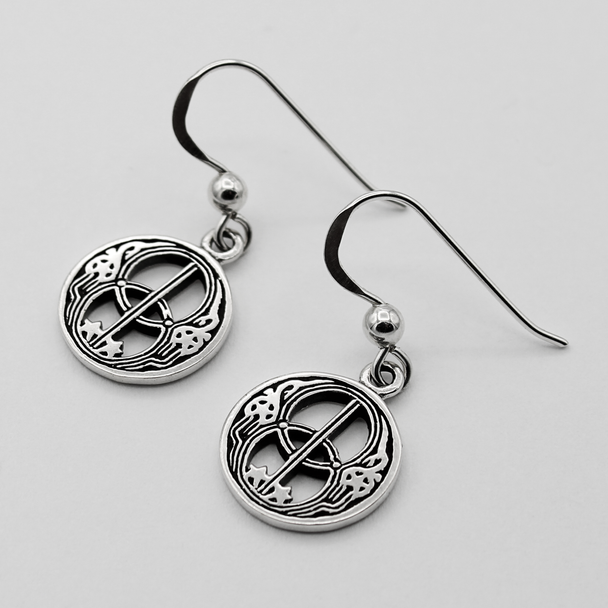 Chalice Well Earrings | Celtic Pagan Jewelry | Enchanting Goddess Adornments | Handcrafted Gifts