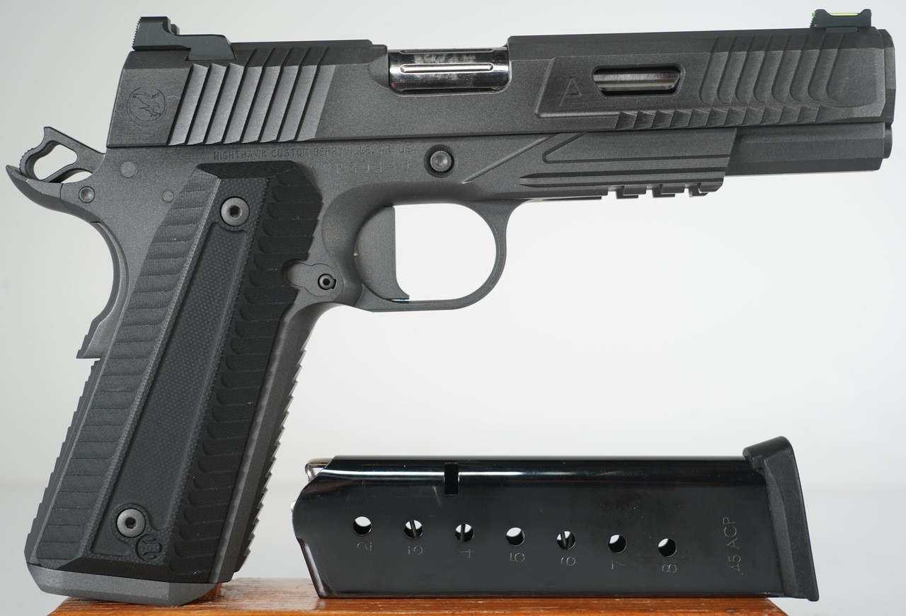 Nighthawk Custom Agent 2 5 inch 9mm **FREE S/H USED**