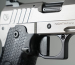 Nighthawk Custom BDS9 Commander 9mm IOS **FREE S/H**