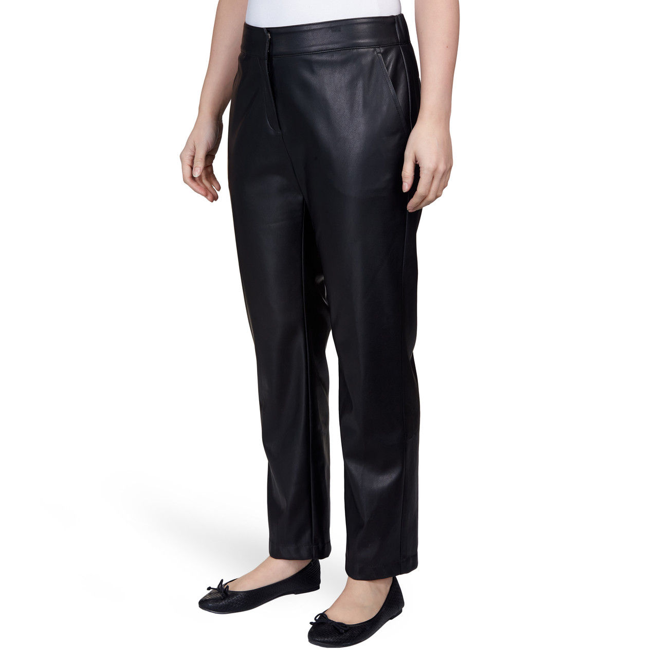 Petite Women's Faux Leather Pull On Pant