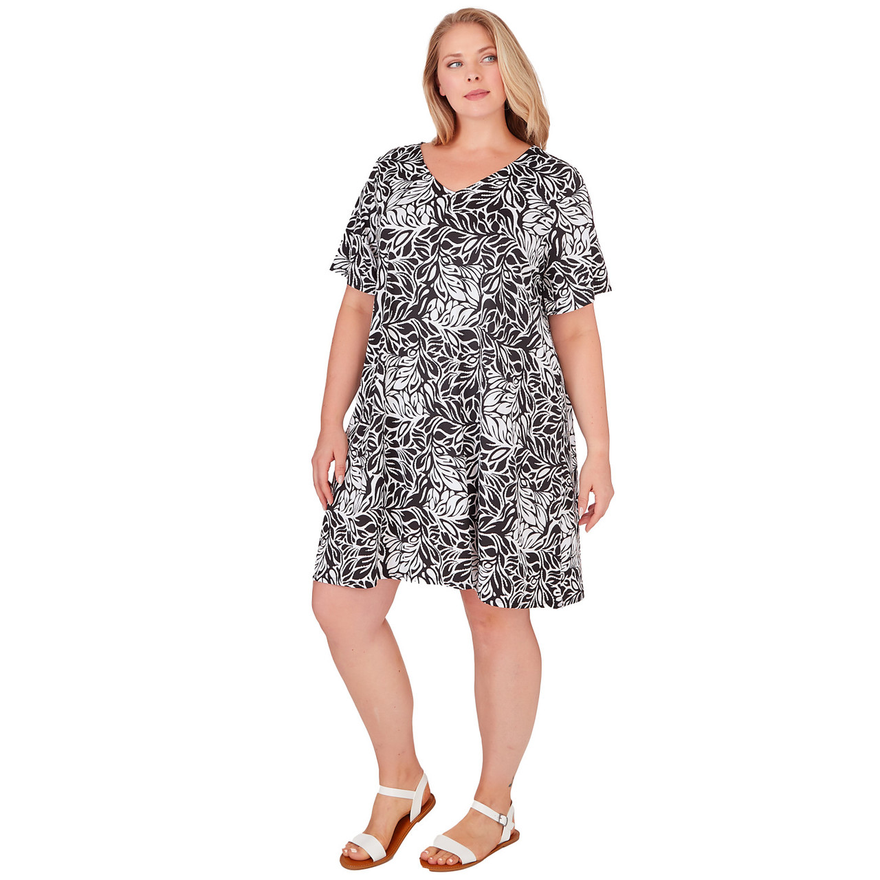 Plus Women's Black Leaf Puff Print Trapeze Short T-Shirt Dress | Ruby Rd.