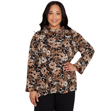 Plus Women's Vintage Paisley Embellished Top