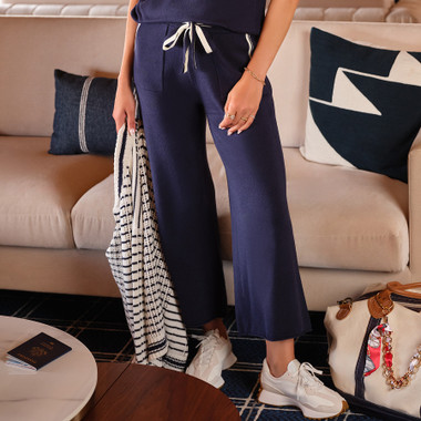 Petite Women's Wide Leg Cropped Lounge Pant