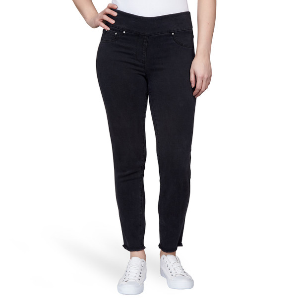 Petite Women's Denim-Like Twill Black Ankle Pant