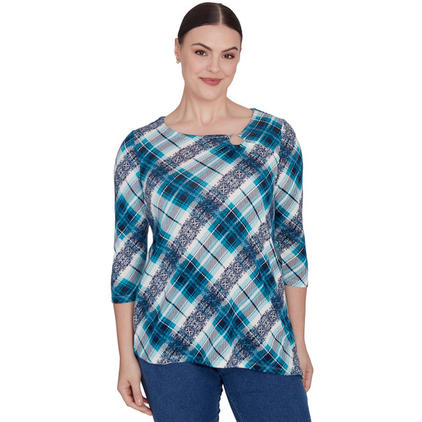 Petite Women's Ring Neck Plaid Hatchi Knit Top