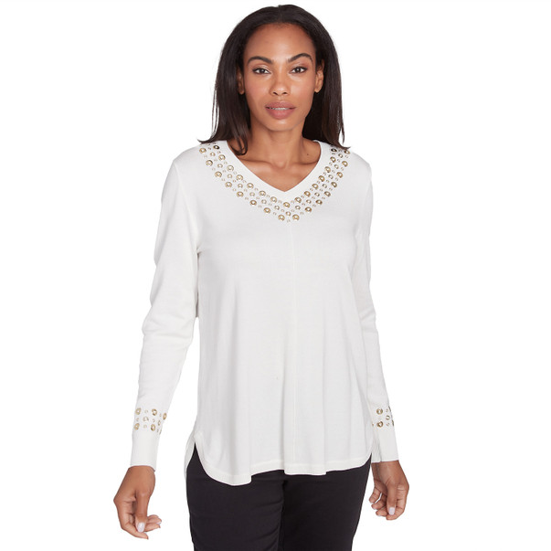Petite Women's Grommet Embellished Fine Gauge Sweater
