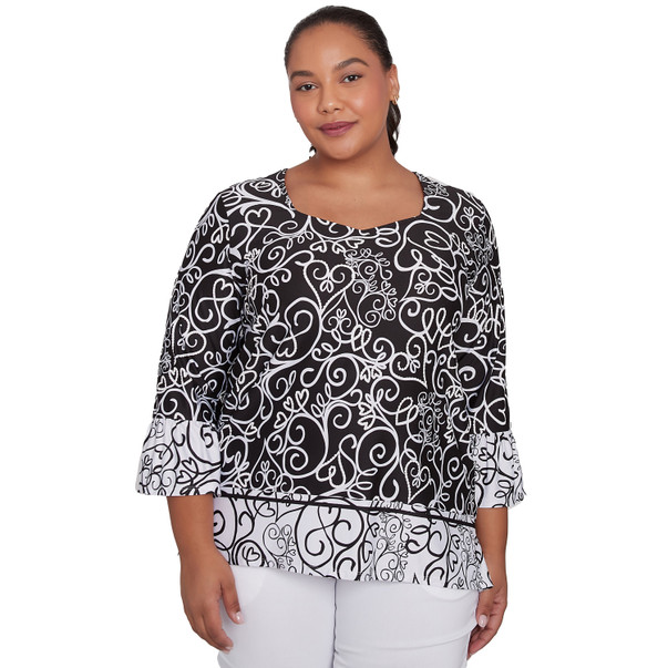 Plus Women's Whirlwind Heart Puff Print Top