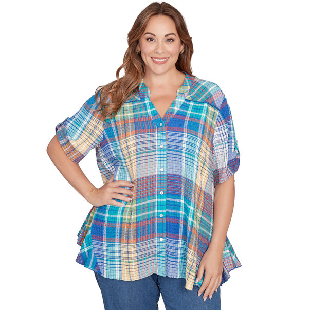 Plus Women's Crinkle Knit Plaid Button Down Tee