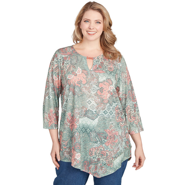 Plus Women's Floral Patchwork Asymmetric Top