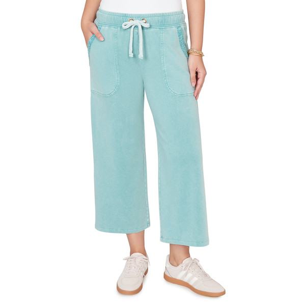 Women's Snow Washed French Terry Pull On Capri