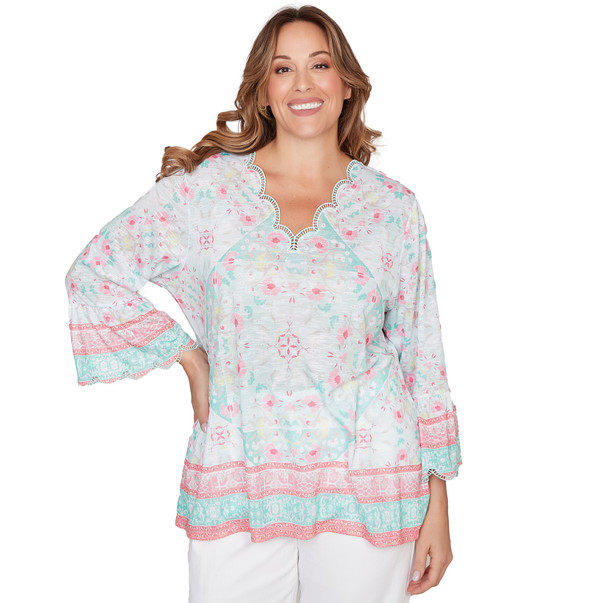 Plus Women's Scalloped Neck Tapestry Print Knit Top