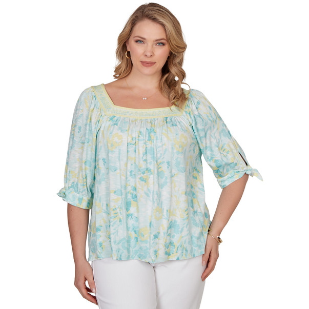 Plus Women's Watercolor Floral Square Neck Top