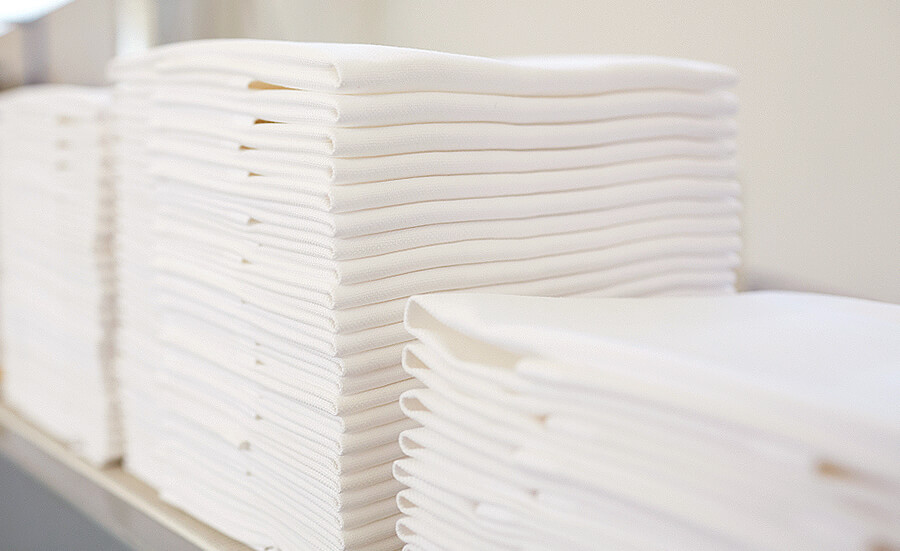 Percale vs. Sateen bed sheets. Vero Linens
