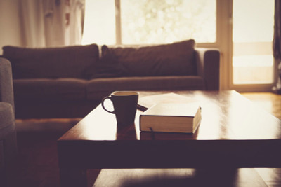 A Guide to Creating a Vintage Burl Wood Coffee Table