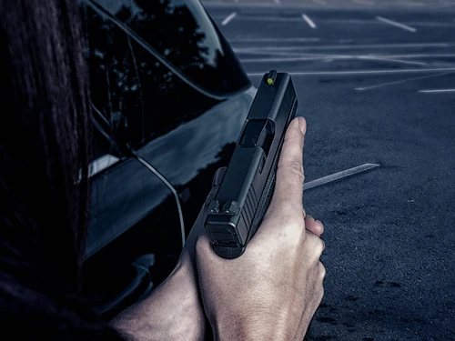 R3D Glock 17 Night Sights, lifestyle