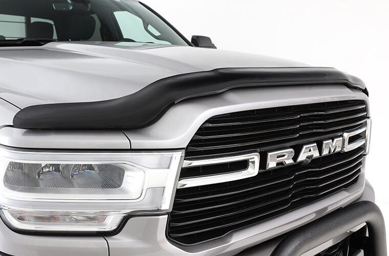 Ventshade 22-   GM Silverado 1500 Hoodflector Hood Shield VEN21881