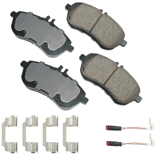 Akebono Brake Corporation Mercedes-Benz C230 09-08 C250 15-10  C300 12-08 Eur1340A