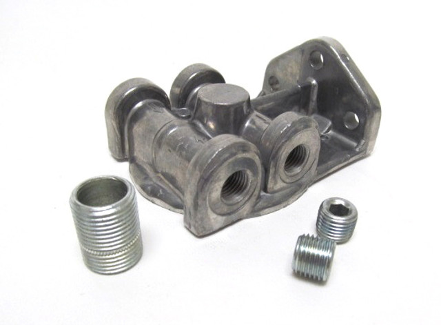 Perma-cool Oil Filter Mount  3/4in- 16  Ports: 1/4in NPT PRM4791