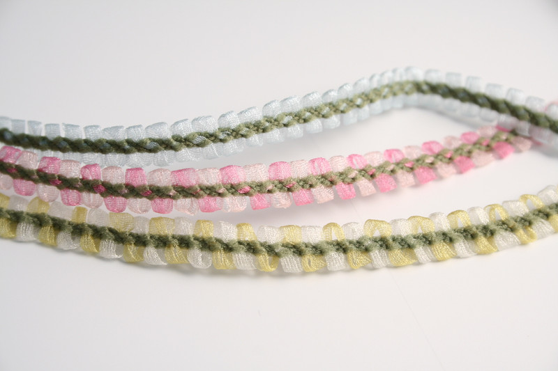 #4024 Organdy Papillon Garland
