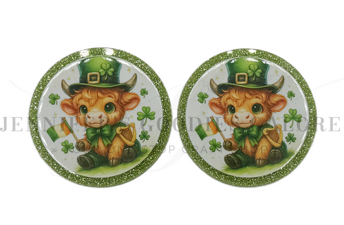 40mm, St. Patrick's Day Flatback Planar Resin | Green Glitter Acrylic | Highland Cow Embellishment | Holiday Resins | Flatback Resin for Bows, Crafts & DIY, 2 PCS (2916)