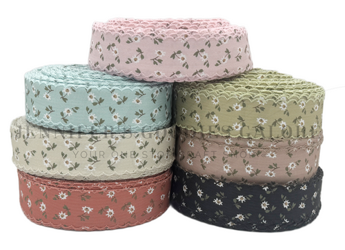 1.5", Daisy Ribbon, Moonstitch Ribbon, Floral, Soft Corduroy, Vintage Daisy Print Ribbon, Shabby Chic Craft Ribbon, Hair Bow Ribbon, Spring Pastel Ribbon, PER YARD