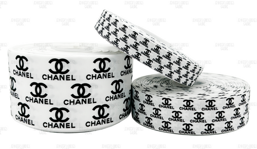 No words needed. Come repurpose designer Chanel ribbon with me. #beret