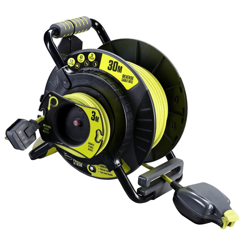 Outdoor Reverse Plug Masterplug 240v 30m + 3m 4 Gang IP Socket 13A Anti Twist Reverse Reel