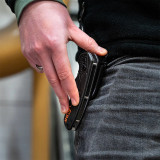 Vaunt Quick Release Knife Holster for V1423007 Folding Knife image A