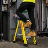 Vaunt 3 Tread 767mm Fibreglass Step Up - Pack of 2 image A