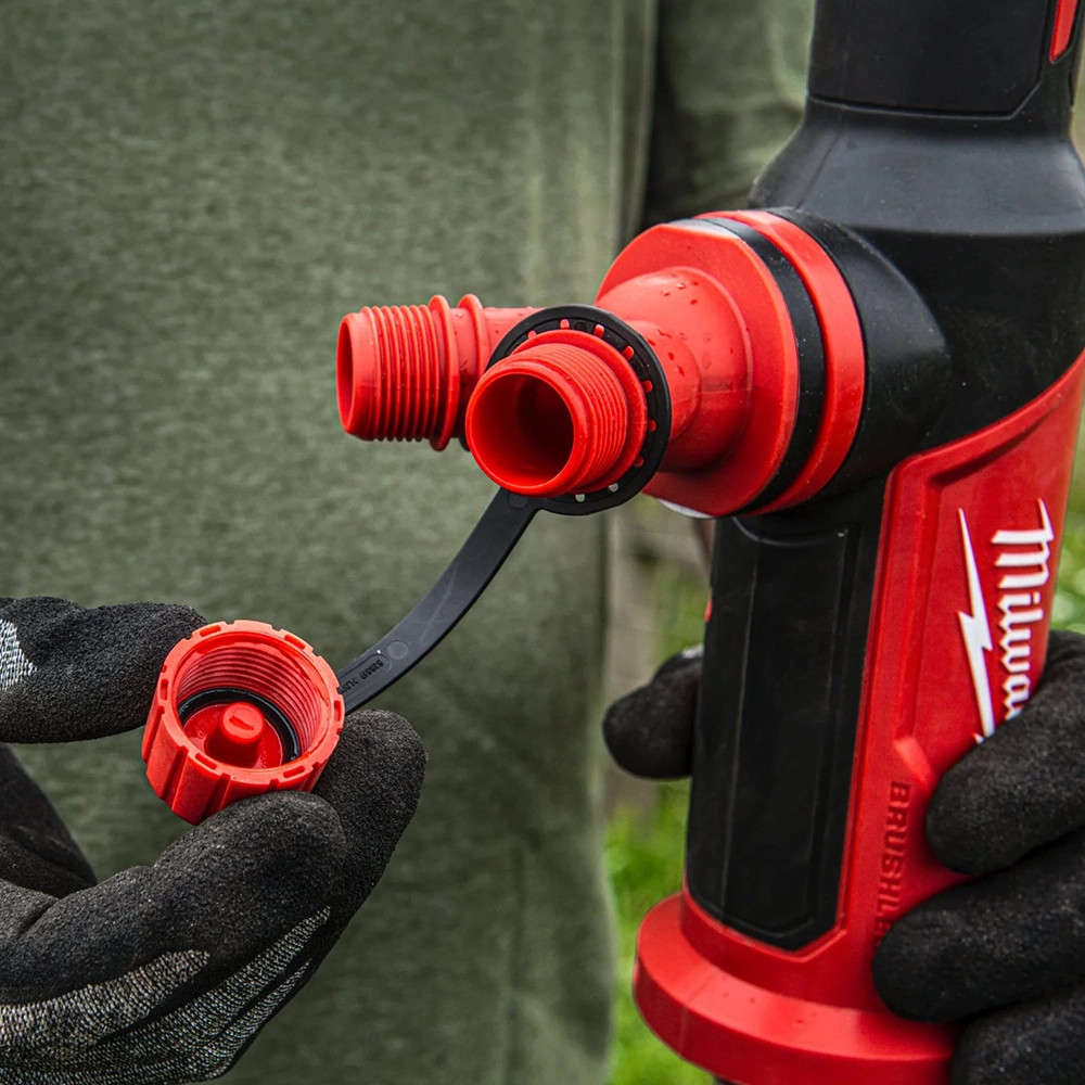 Pompe à Eau Sans Balais Milwaukee M18BLSWP Hydropass Stick - Submersible, Débit 5670 L/h, Hauteur Max 5,1 M - 7